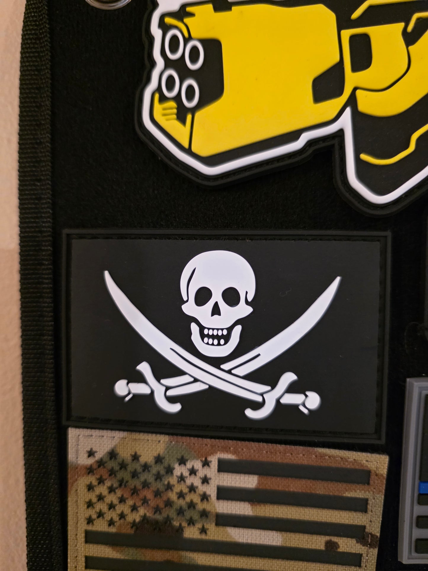 Jolly Roger Pirate Skull & Crossed Swords PVC Patch – Tactical Hook & Loop Morale Patch